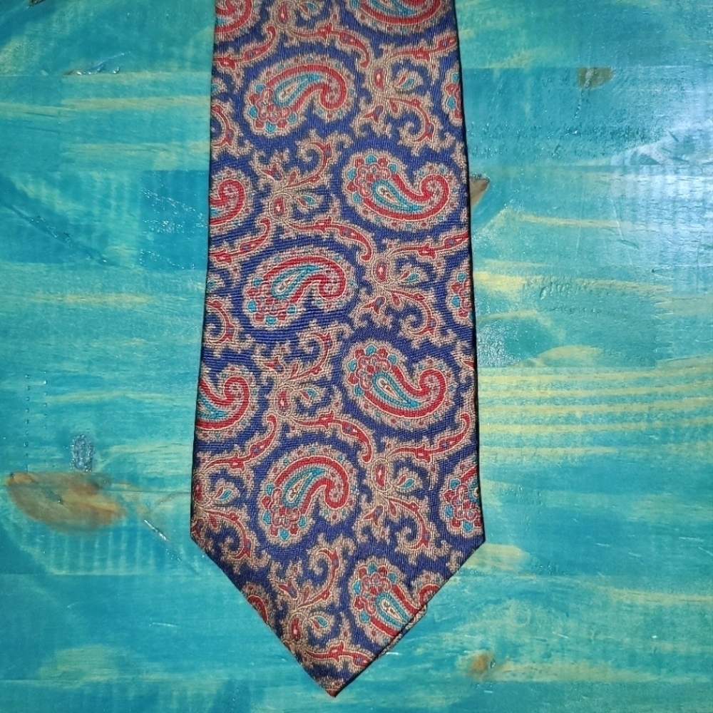 Paisley Print Red & Blue Tie - NEW
